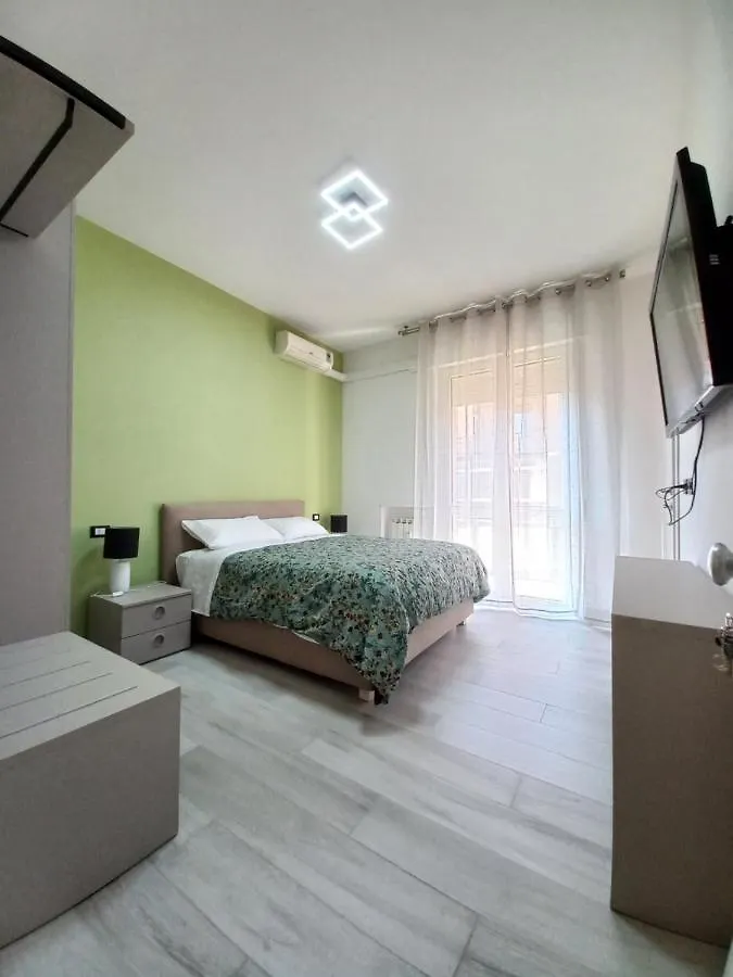 בית הארחה בולוניה L.Ady Home איטליה